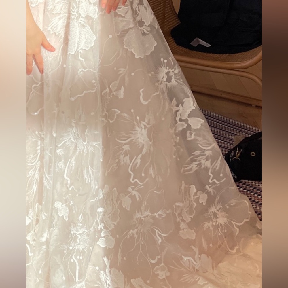 NWT Bridal Gown - Picture 5 of 12